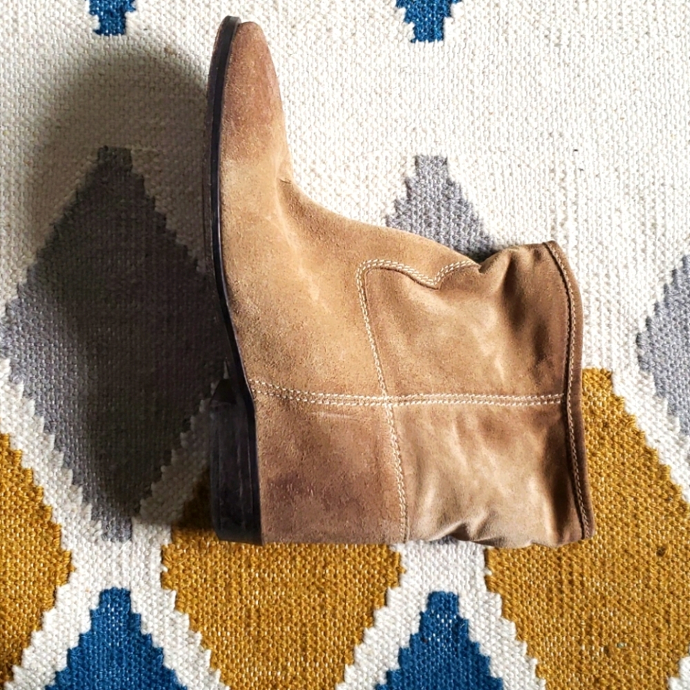 Scoop NYC Tan Suede Booties